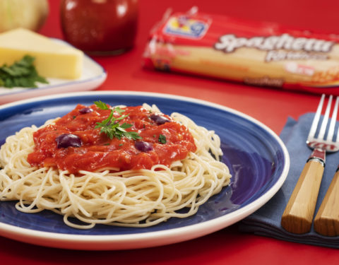 Spaghetti com Molho Italiano e Azeitonas